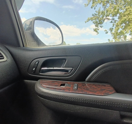 GMC Yukon cena 44900 przebieg: 227900, rok produkcji 2007 z Złotoryja małe 407